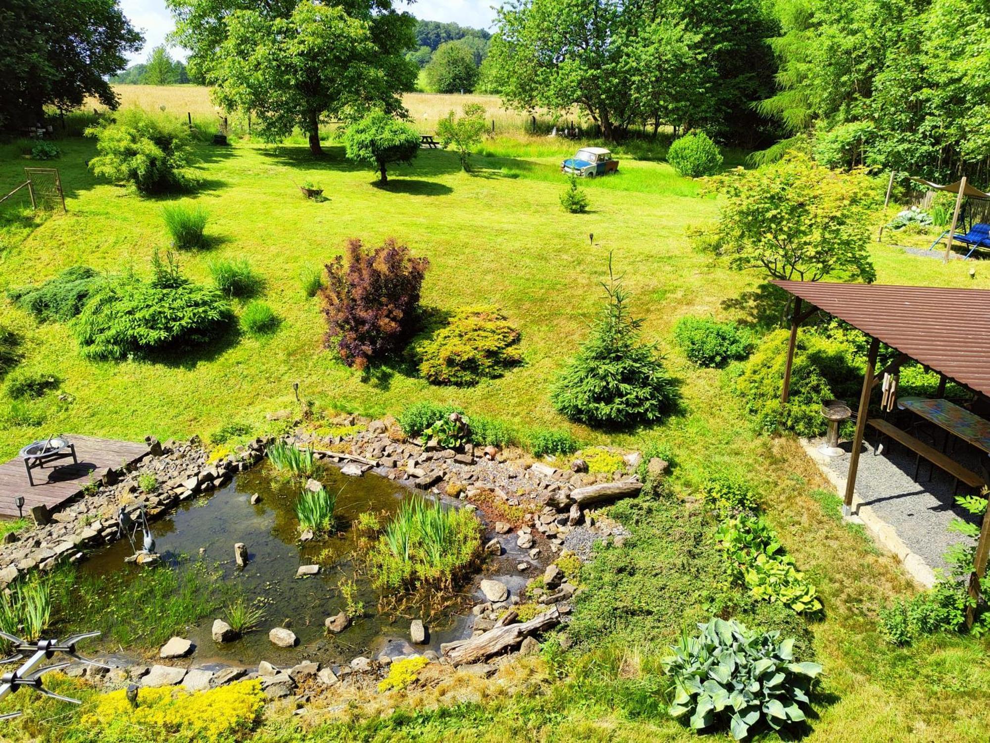 Bed And Breakfast Tvrz Velká Bukovina Eksteriør bilde