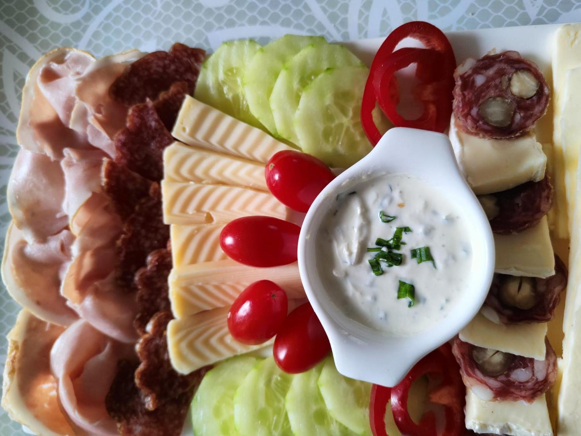 Bed And Breakfast Tvrz Velká Bukovina Eksteriør bilde