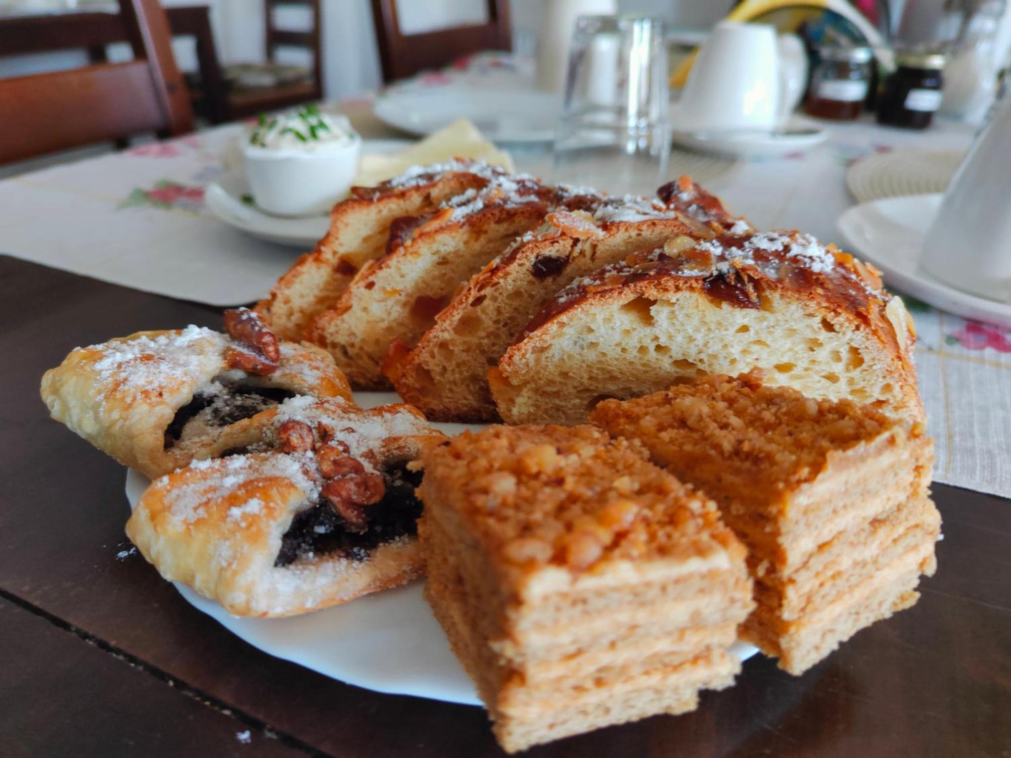 Bed And Breakfast Tvrz Velká Bukovina Eksteriør bilde
