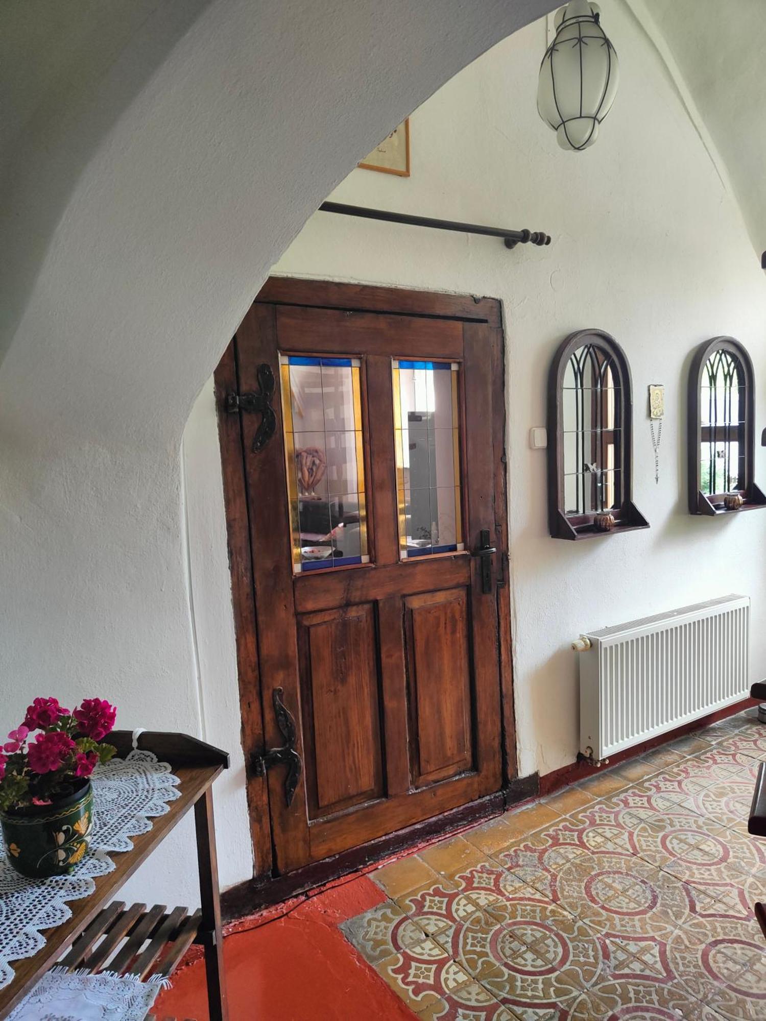 Bed And Breakfast Tvrz Velká Bukovina Eksteriør bilde